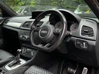 AUDI RS Q3