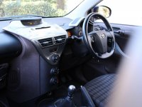 TOYOTA IQ