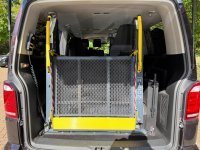 VOLKSWAGEN TRANSPORTER SHUTTLE